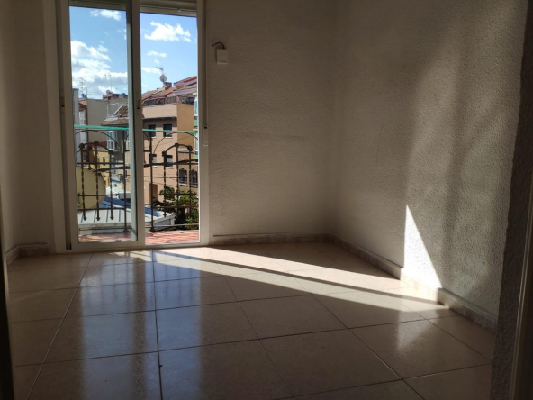piso-alquiler-1-habitacion-madrid-puerto-canfranc-vallecas (3)